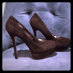 Bakers black suede pumps